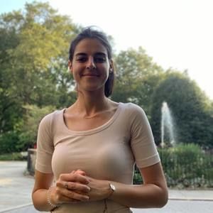 Meet your Posher, Esther